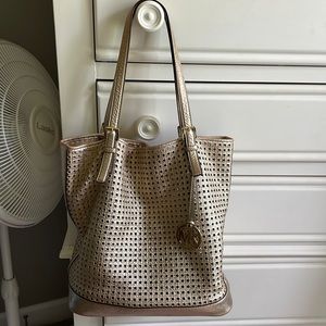 Mk tote